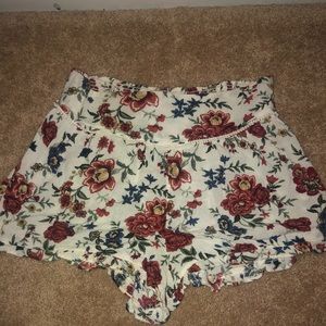 AE flowy shorts